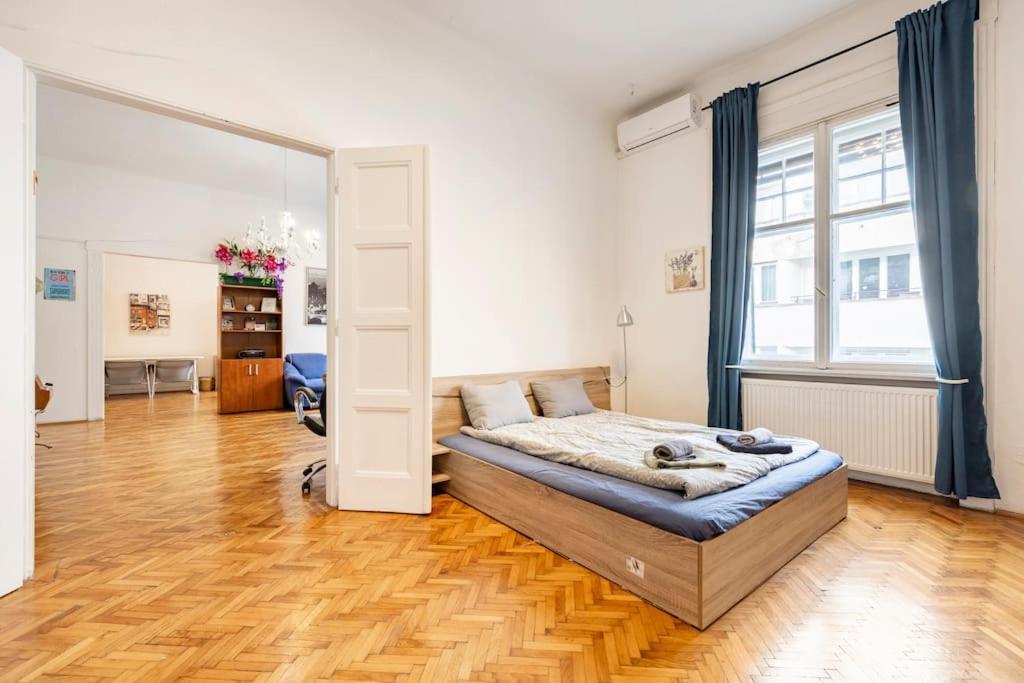 The Gem Apartment Budapeste Exterior foto