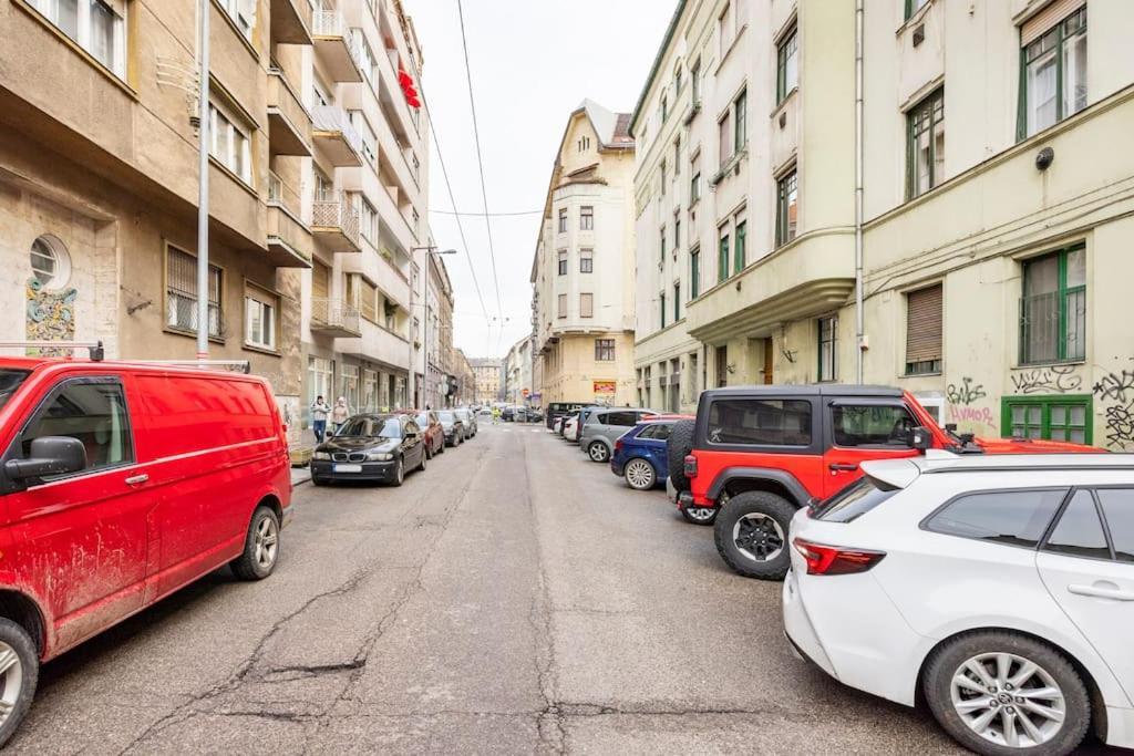 The Gem Apartment Budapeste Exterior foto