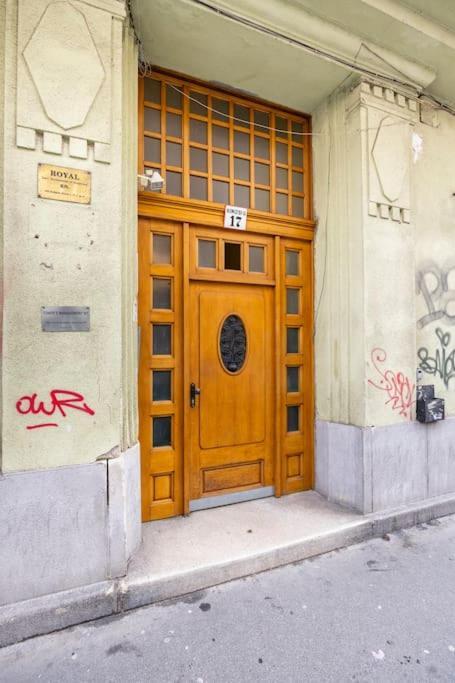 The Gem Apartment Budapeste Exterior foto